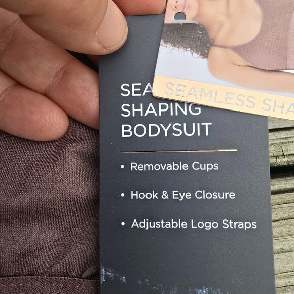 Danskin Women's Seamless Shaping Bodysuit Size M Brown Adjustable NWT - Picture 13 of 15